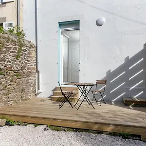  Appartement Limestra - Studio Rénové Avec Terrasse Privative En Hypercentre Lit Simple